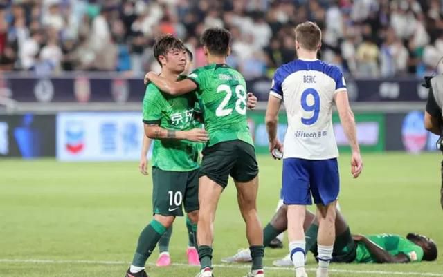 格伦·克洛斯、莎拉·保罗森、泰亚娜·泰勒、金·卡戴珊、妮.搜索-电影网 消息 首页 新闻 视频 大片 影库 CCTV6 VIP影院 全部 电影 电视剧 影人 视频 图片 新闻 更新时间 所有 1小时内 今日内 1周内 1个月内 从资讯频道搜索 结果 18752 条 从《跛豪》到《追虎擒龙》，王晶的情怀能卖多久 2021-05-03 从《跛豪》《五亿探长雷洛传》到《追龙》《追虎擒龙》，王晶对跛豪和雷洛的历史情怀与银幕情结延续了30年，面对《追虎擒龙》这一成绩，他们的故事是过时了，还是有更多开发的可能性呢？