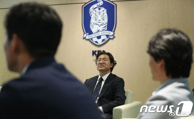 萨拉·海蓝德携男友亮相 2010-08-30 当地时间2010年8月29日，被称为“电视界奥斯卡”的第62届艾美奖颁奖典礼在美国纽约时代广场诺基亚剧院盛大举行，本届艾美奖入围者实力雄厚竞争激烈，红地毯上也是群星闪耀，星光熠熠。